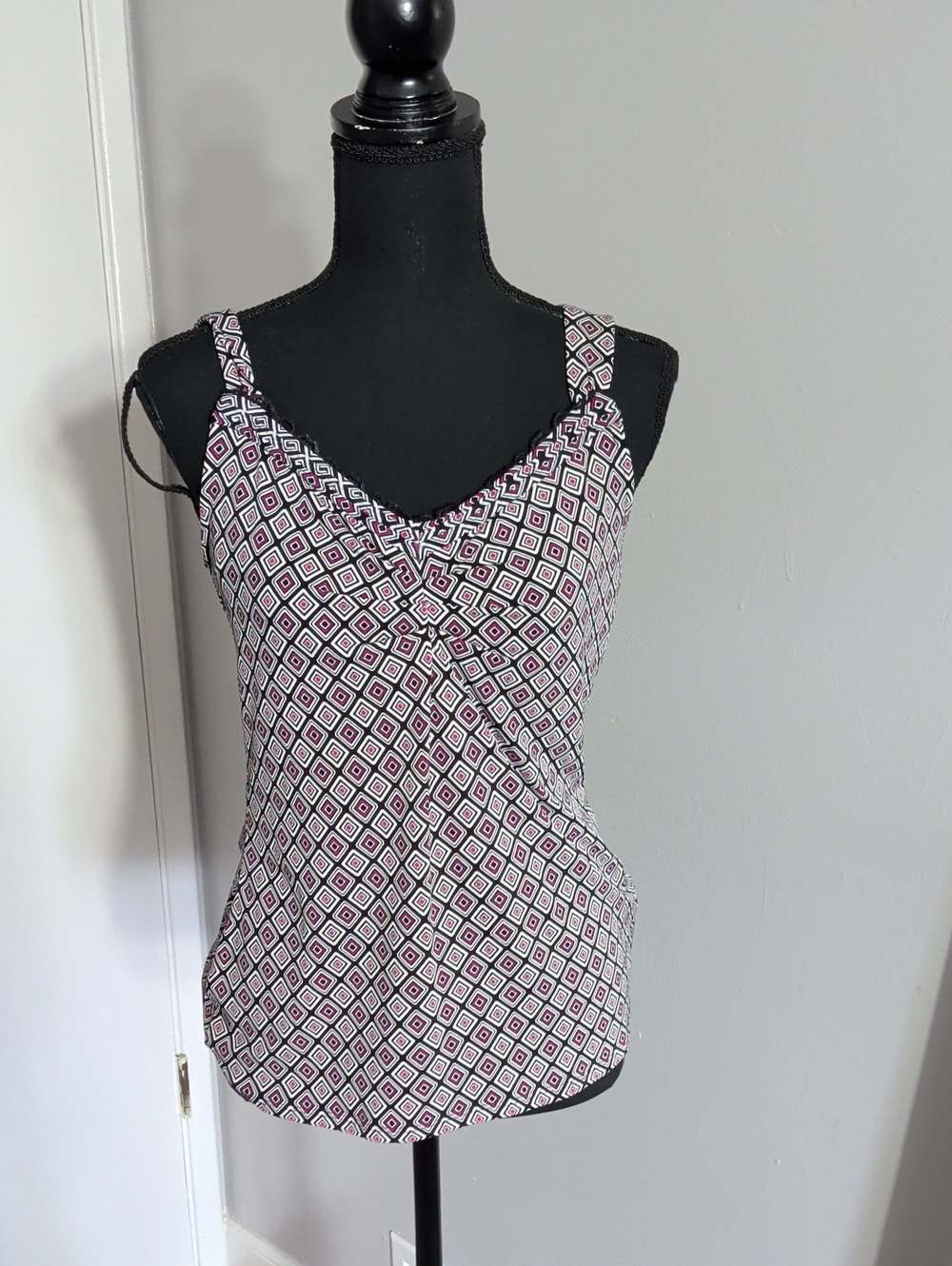 White House Black Market Pink and Black Geometric V-Neck Tank, Medium